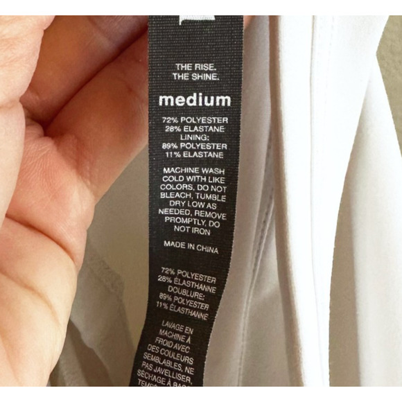 Vuori Womens Volley Dress Medium Mini Athletic Tenniscore Preppy Athleisure - Picture 3 of 6